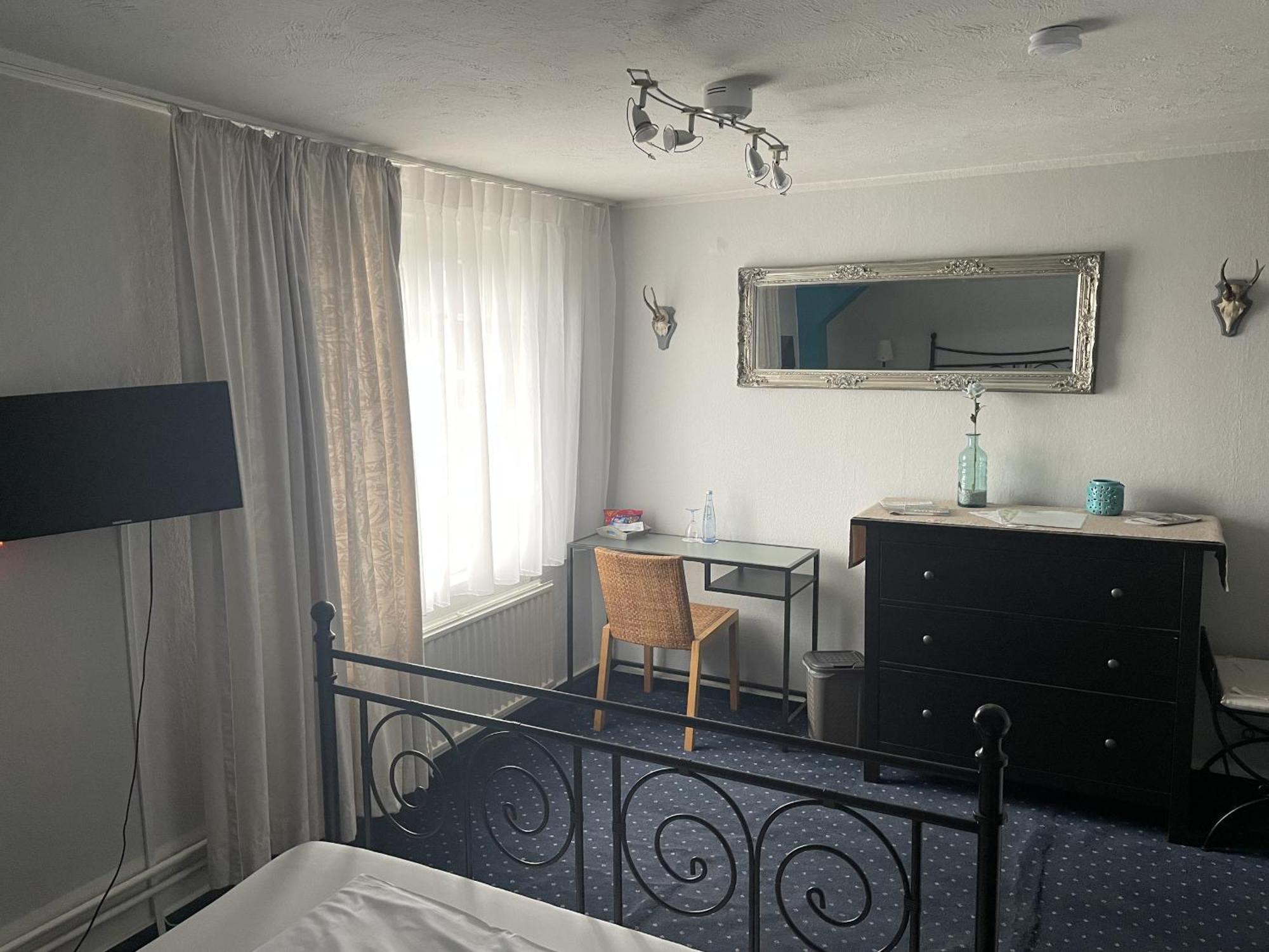 Hotel Jaegerhof Kettwig Essen Room photo