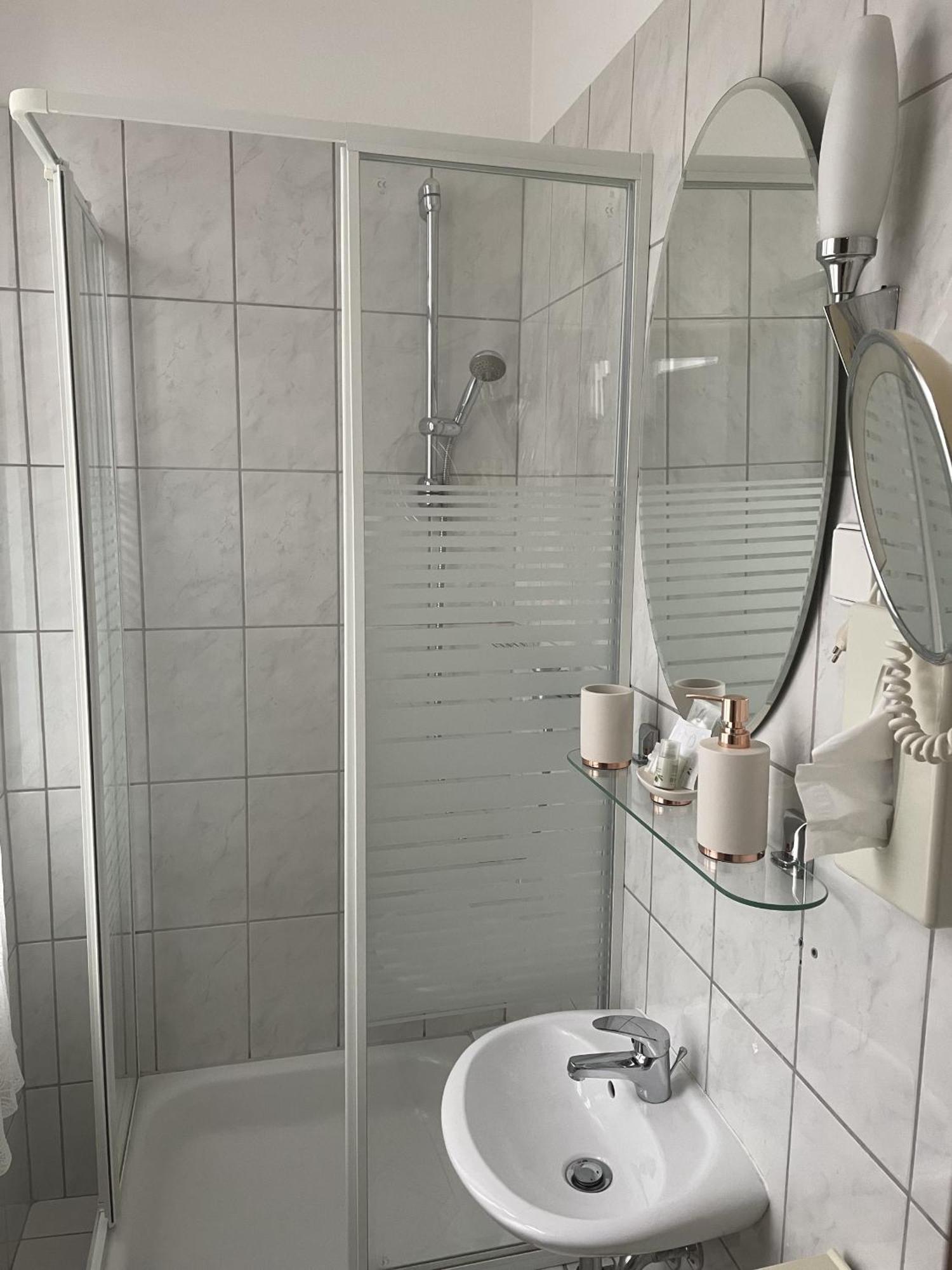 Hotel Jaegerhof Kettwig Essen Room photo